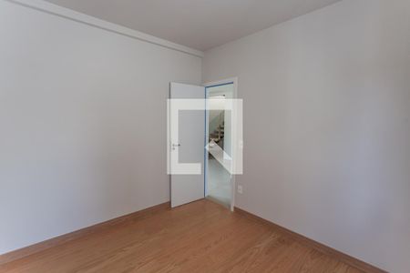 Apartamento à venda com 130m², 2 quartos e 2 vagasQuarto 2