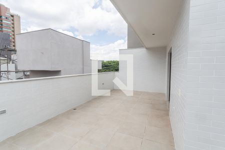 Apartamento à venda com 130m², 2 quartos e 2 vagasCobertura