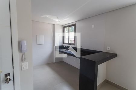 Apartamento à venda com 130m², 2 quartos e 2 vagasCozinha