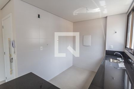 Apartamento à venda com 130m², 2 quartos e 2 vagasCozinha