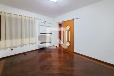 Casa à venda com 290m², 3 quartos e 4 vagasSuíte