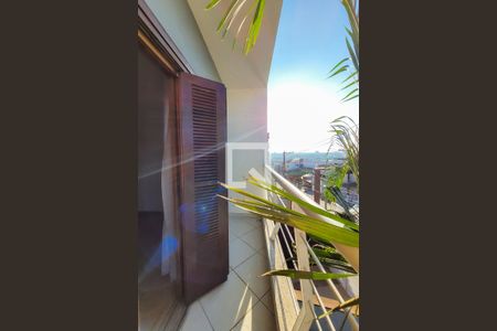 Casa à venda com 290m², 3 quartos e 4 vagasVaranda do Quarto 2
