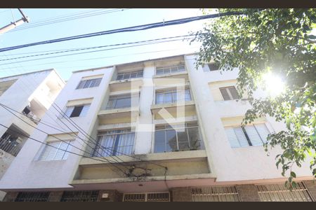 Fachada do prédio de apartamento para alugar com 2 quartos, 60m² em Vila Santa Maria, São Paulo