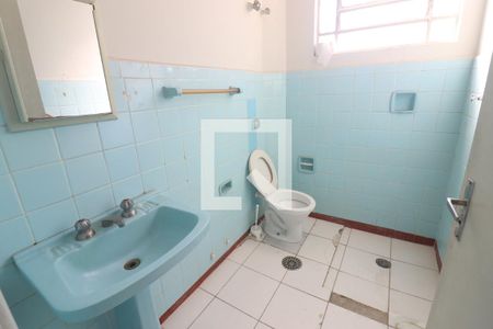 Banheiro  de apartamento para alugar com 2 quartos, 60m² em Vila Santa Maria, São Paulo