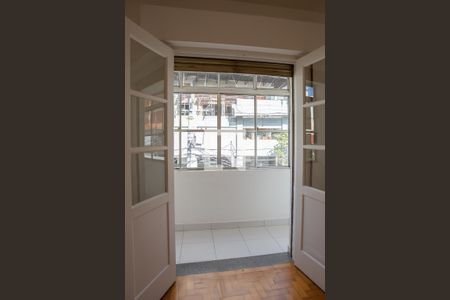 Vista da Sala de apartamento à venda com 2 quartos, 67m² em Perdizes, São Paulo