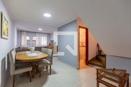Sala de casa à venda com 2 quartos, 186m² em Vila Gilda, Santo André