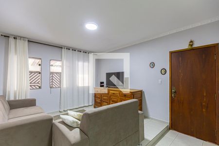 Sala de casa à venda com 2 quartos, 186m² em Vila Gilda, Santo André