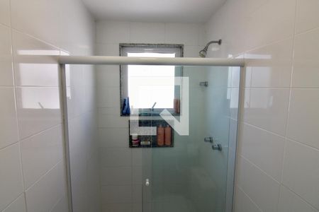 Apartamento à venda com 300m², 3 quartos e 3 vagas Apartamento à venda com 300m², 3 quartos e 3 vagasBanheiro 2