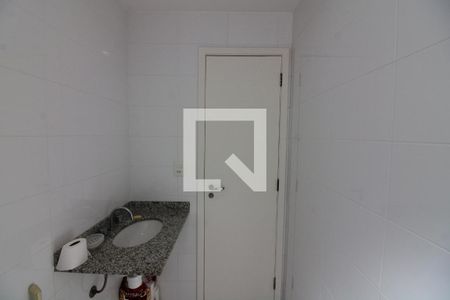 Apartamento à venda com 300m², 3 quartos e 3 vagas Apartamento à venda com 300m², 3 quartos e 3 vagasBanheiro 3