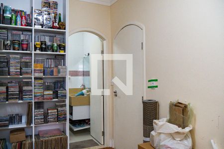 Casa à venda com 300m², 3 quartos e 4 vagasSuíte 3