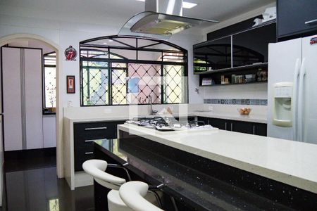 Casa à venda com 300m², 3 quartos e 4 vagasCozinha