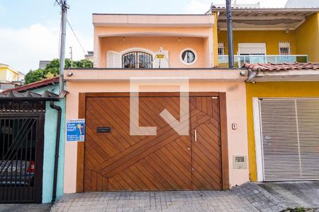 Casa à venda com 300m², 3 quartos e 4 vagasFachada