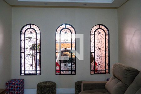 Sala de casa à venda com 3 quartos, 300m² em Santa Maria, Santo André