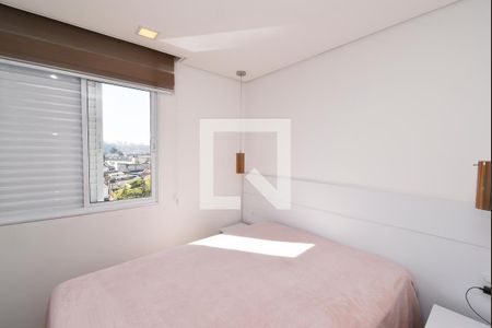 Suíte  de apartamento à venda com 2 quartos, 60m² em Parque Edu Chaves, São Paulo