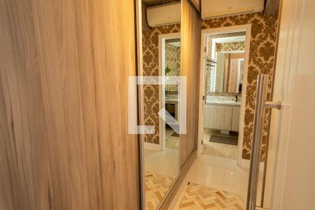 Apartamento à venda com 123m², 3 quartos e 2 vagas Apartamento à venda com 123m², 3 quartos e 2 vagasCloset - Suíte