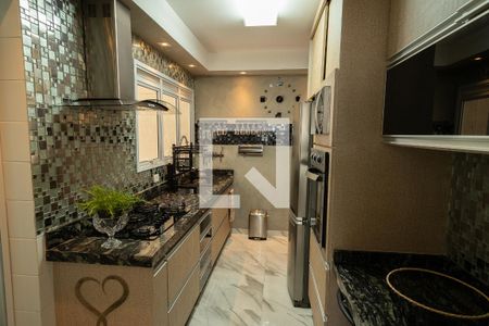 Apartamento à venda com 123m², 3 quartos e 2 vagas Apartamento à venda com 123m², 3 quartos e 2 vagasCozinha