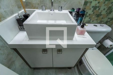 Apartamento à venda com 91m², 2 quartos e 2 vagasBanheiro da Suíte 2