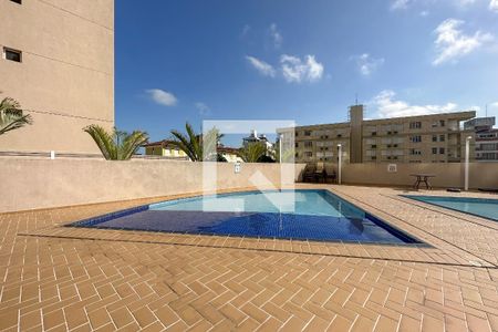 Apartamento para alugar com 71m², 2 quartos e 2 vagas Apartamento para alugar com 71m², 2 quartos e 2 vagasÁrea comum - Piscina