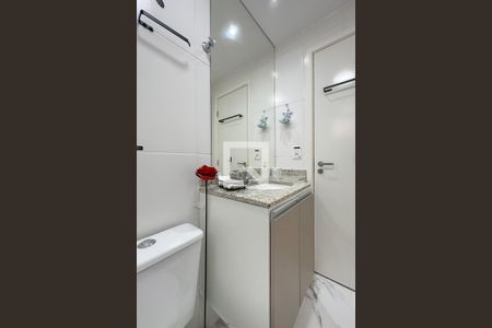 Apartamento para alugar com 71m², 2 quartos e 2 vagas Apartamento para alugar com 71m², 2 quartos e 2 vagasBanheiro 2