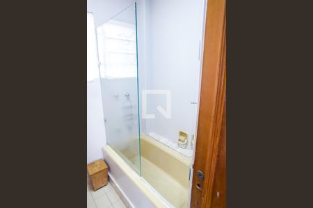 Apartamento para alugar com 45m², 1 quarto e sem vagaBanheiro