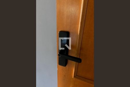 Apartamento para alugar com 69m², 3 quartos e sem vagaFechadura