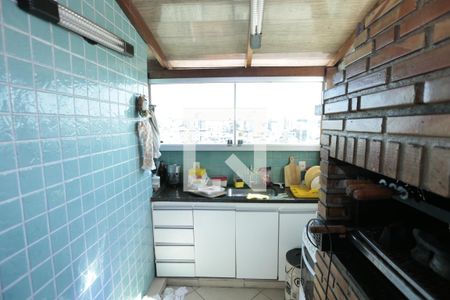 Apartamento à venda com 167m², 4 quartos e 3 vagascozinha 2