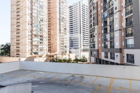 Vista da Sala de apartamento à venda com 2 quartos, 54m² em Alphaville Empresarial, Barueri