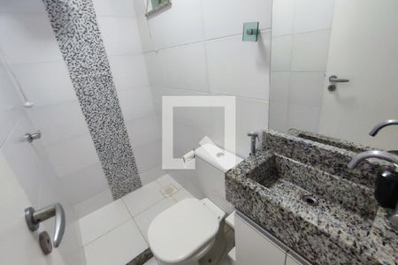 Banheiro Social - 1º Pav de casa de condomínio à venda com 2 quartos, 130m² em Tanque, Rio de Janeiro