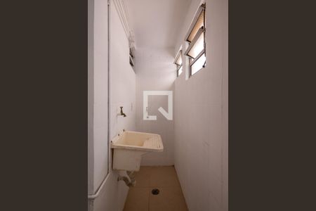 Apartamento para alugar com 54m², 2 quartos e 1 vaga Apartamento para alugar com 54m², 2 quartos e 1 vagaArea de Serviço