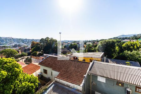 Vista  de apartamento à venda com 1 quarto, 45m² em Nonoai, Porto Alegre