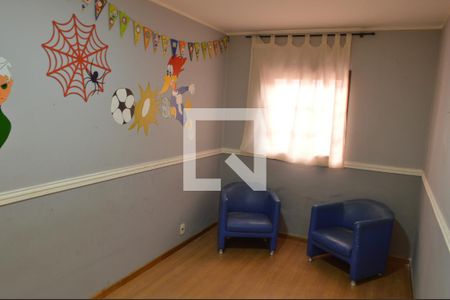 Casa à venda com 260m², 4 quartos e 1 vaga Casa à venda com 260m², 4 quartos e 1 vagaQuarto