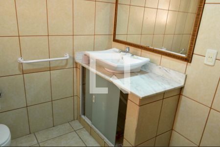 Casa à venda com 260m², 4 quartos e 1 vaga Casa à venda com 260m², 4 quartos e 1 vagaBanheiro da Suíte 3