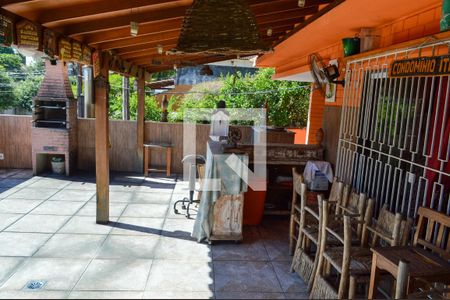 Casa à venda com 260m², 4 quartos e 1 vaga Casa à venda com 260m², 4 quartos e 1 vagaTerraço Gourmet
