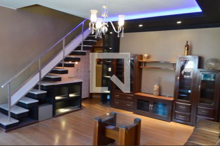 Sala de casa à venda com 4 quartos, 260m² em Pechincha, Rio de Janeiro