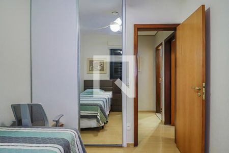 Apartamento à venda com 100m², 3 quartos e 2 vagasQuarto 2