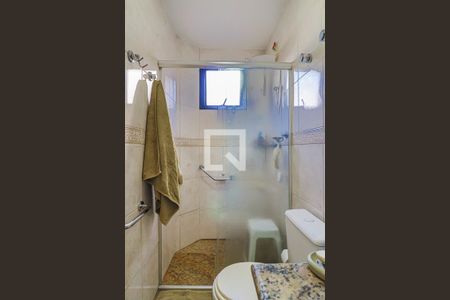 Apartamento à venda com 100m², 3 quartos e 2 vagasBanheiro do Quarto 1 Suíte