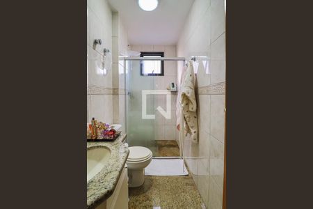 Apartamento à venda com 100m², 3 quartos e 2 vagasBanheiro do Corredor