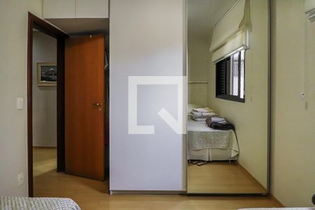 Apartamento à venda com 100m², 3 quartos e 2 vagasQuarto 3