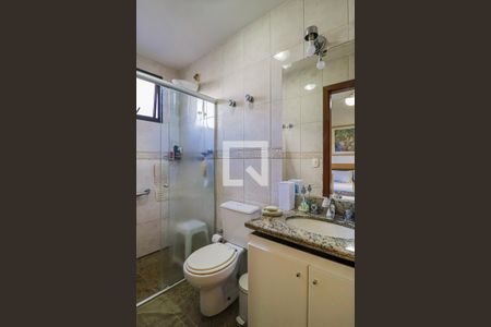 Apartamento à venda com 100m², 3 quartos e 2 vagasBanheiro do Quarto 1 Suíte