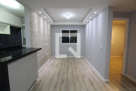 Sala de apartamento para alugar com 2 quartos, 45m² em Quinta da Paineira, São Paulo