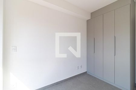 Quarto de apartamento à venda com 1 quarto, 40m² em Vila Pompéia, São Paulo