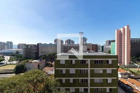 Vista de apartamento à venda com 1 quarto, 40m² em Vila Pompéia, São Paulo