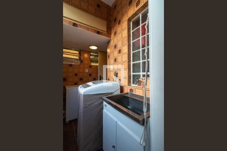 Apartamento à venda com 170m², 3 quartos e 1 vagaÁrea de Serviço