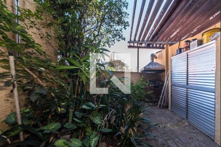 Casa à venda com 140m², 3 quartos e 3 vagasQuintal