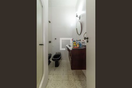 Casa à venda com 140m², 3 quartos e 3 vagasBanheiro Social