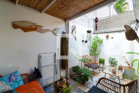 Casa à venda com 63m², 2 quartos e sem vagaÁrea externa da Suite 2