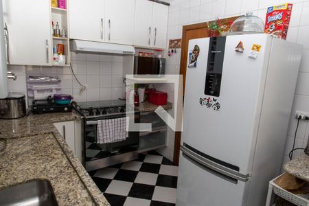 Apartamento à venda com 92m², 3 quartos e 2 vagasCozinha