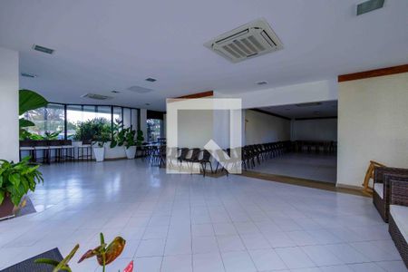 Apartamento para alugar com 97m², 2 quartos e 1 vaga Apartamento para alugar com 97m², 2 quartos e 1 vagaÁrea Comum Salão de Festas