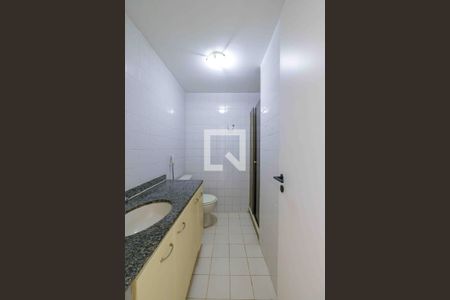 Apartamento para alugar com 97m², 2 quartos e 1 vaga Apartamento para alugar com 97m², 2 quartos e 1 vagaBanheiro Suíte 1