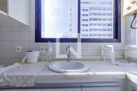 Apartamento para alugar com 97m², 2 quartos e 1 vaga Apartamento para alugar com 97m², 2 quartos e 1 vagaCozinha